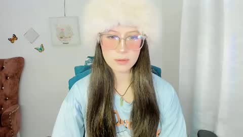 Alicie online show from April 19, 6:13 am