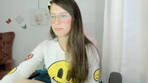 Alicie online show from April 20, 2:31 pm