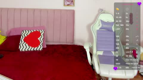 Zoe online show from April 24, 11:57 am