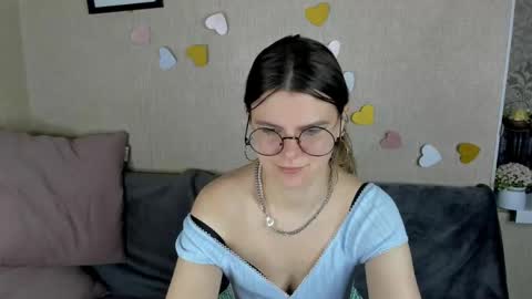 Zoriana online show from April 24, 9:39 pm