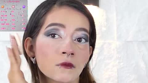 Violeta online show from October 24, 12:45 pm