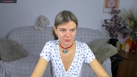 Zoryana online show from December 2, 9:59 pm