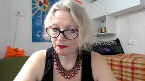 Zosya1111 online show from February 1, 1:30 pm