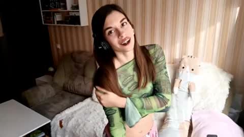 Joan  online show from March 6, 1:06 pm