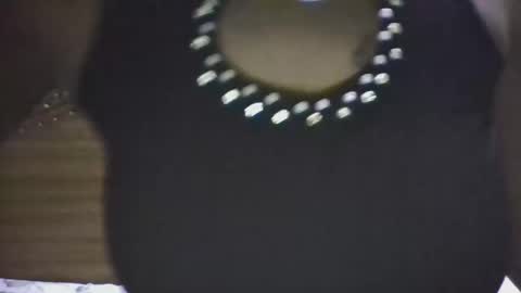 zurivelvetstudio online show from February 4, 9:29 pm