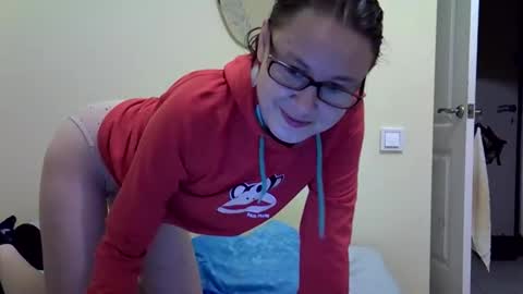 Snapshot of zyuhre chatting on October 4, 4:55 pm Zyuhre online show from October 4, 4:55 pm