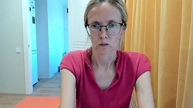 angelmommu online show from September 24, 9:41 am