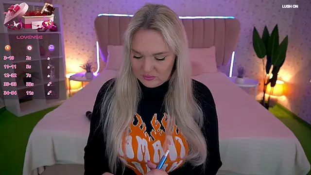 MissyMartinez online show from February 23, 8:36 am