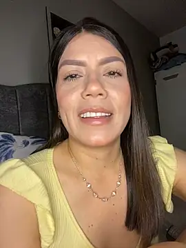 martina contreras online show from May 3, 5:22 am