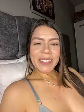 martina contreras online show from May 11, 5:20 am