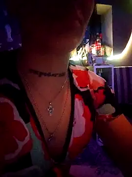 estefyzapata online show from October 6, 11:53 pm