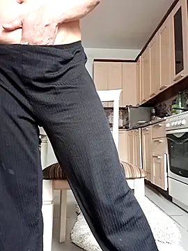 KiraXTender online show from April 21, 12:14 am