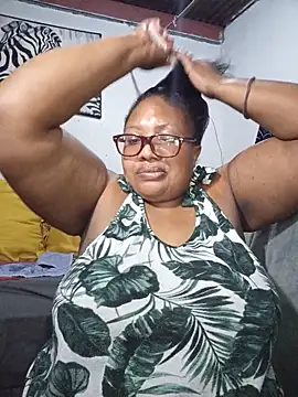 YELLOW BONE online show from June 9, 8:52 pm