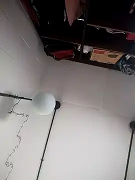 alicce moon  online show from April 3, 9:13 pm