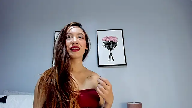 Estrella Duran online show from February 18, 12:48 pm