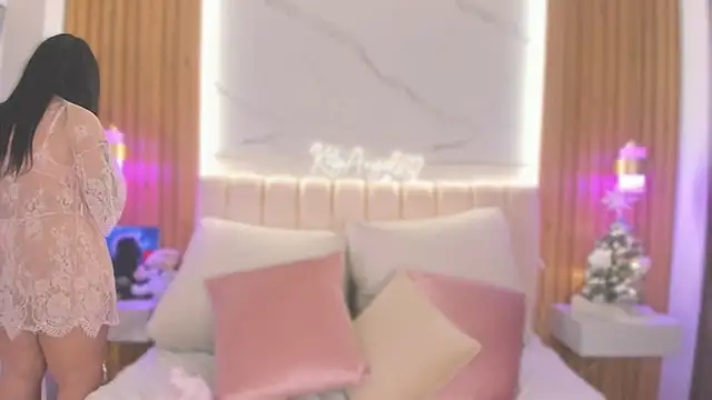 kityangelss online show from December 5, 12:54 am