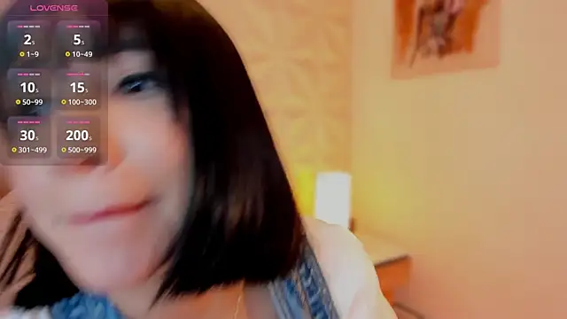 Snapshot of emma_woods_ chatting on October 10, 7:30 pm emma woods online show from October 10, 7:30 pm