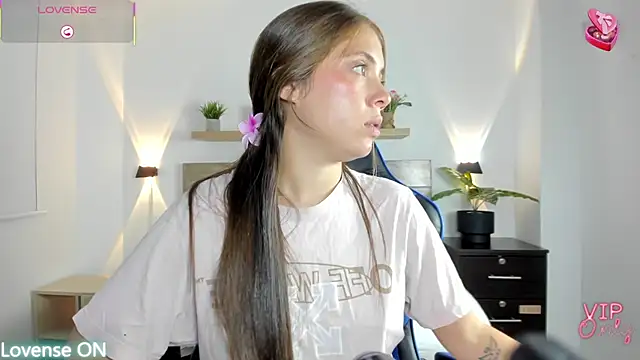 nataly rodri online show from January 11, 2:05 am