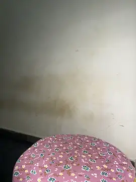 ValiantWhiskey online show from April 27, 2:52 am