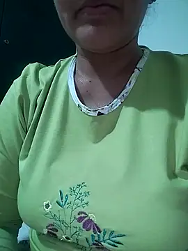 lolo890 online show from April 21, 10:17 pm