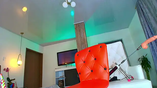 SQUIRT4UMEGAN online show from November 7, 4:40 am