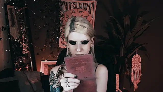 Noah ElmerX online show from November 14, 6:08 pm