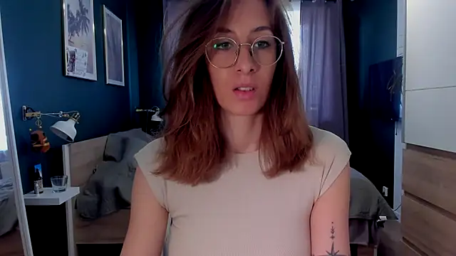 DesireMore90 online show from April 21, 10:55 am