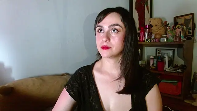 collette beaufoy  online show from October 26, 5:14 am