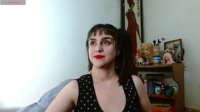 collette beaufoy  online show from October 19, 10:23 pm