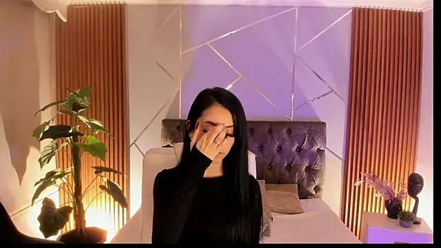 Snapshot of Coralinnee_ chatting on September 12, 4:46 am Coralinnee online show from September 12, 4:46 am