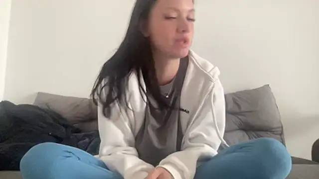 mariemelissah online show from February 11, 11:12 am