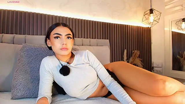 SHANONCLARK online show from January 8, 7:29 pm