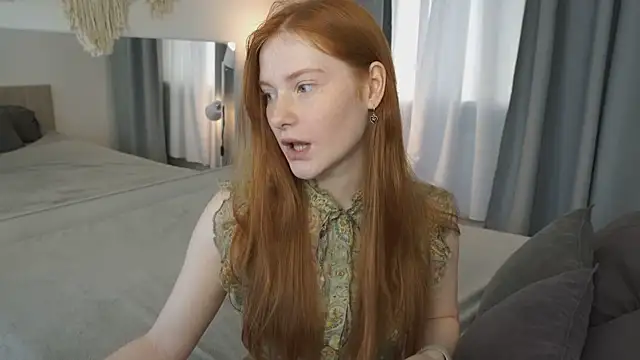 FiaMoor online show from November 3, 12:42 pm