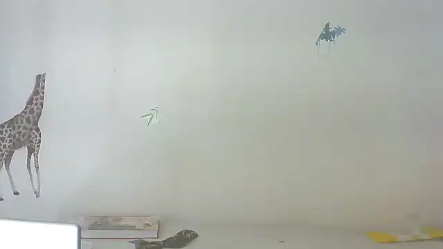 sissyslut22jr online show from April 12, 12:14 am