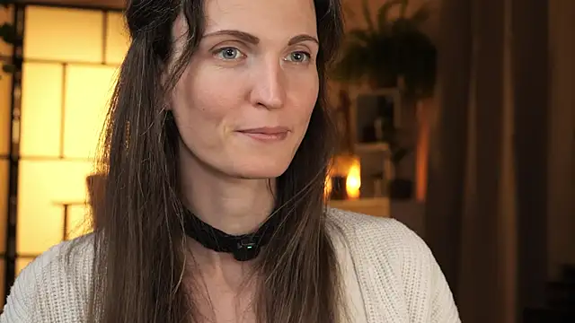 yulladao online show from November 25, 5:15 pm