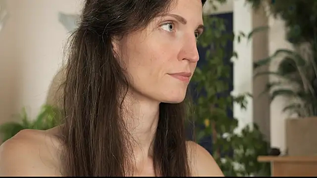 yulladao online show from October 2, 4:12 pm