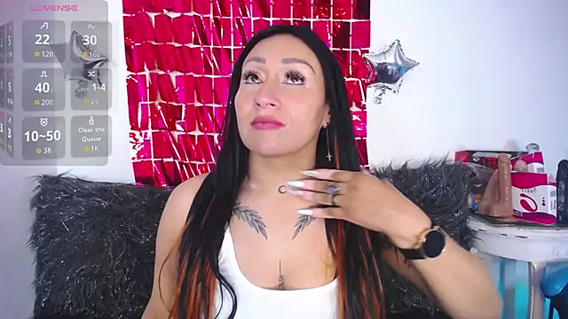 Snapshot of luna_sofia69 chatting on September 15, 12:02 pm luna sofia69 online show from September 15, 12:02 pm