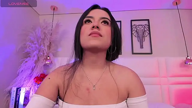 Rebeca jones online show from November 17, 1:01 pm