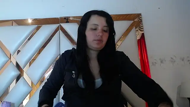 nathaly low1 online show from April 22, 12:46 pm