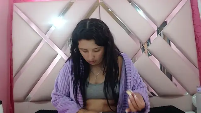 nathaly low1 online show from January 15, 12:44 pm