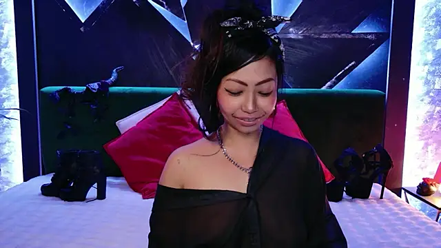 ElyaQuinn online show from April 23, 12:51 pm