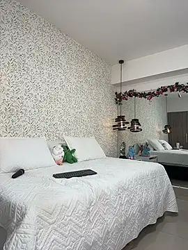 ELA PS online show from April 22, 12:02 pm