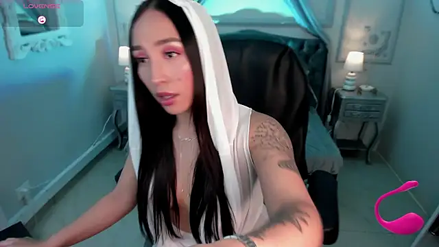 maggietime online show from October 22, 9:09 pm