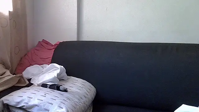 AddictiveAssCurves online show from April 23, 9:17 am