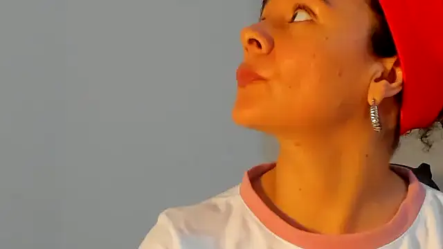 Sami Hotie1 online show from October 1, 11:31 pm