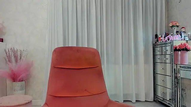 SeductiveButterfly online show from March 20, 11:31 pm