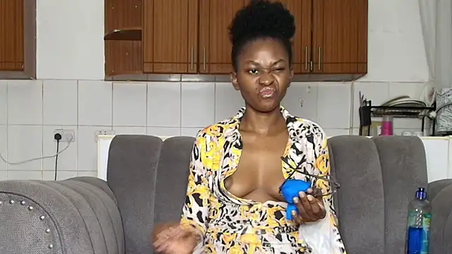 queen heather online show from January 8, 9:08 pm