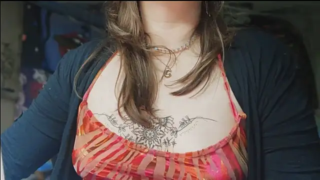 spunlikecottoncandy online show from October 31, 5:50 pm