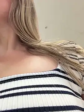 SkyelarSommer online show from January 6, 6:00 pm