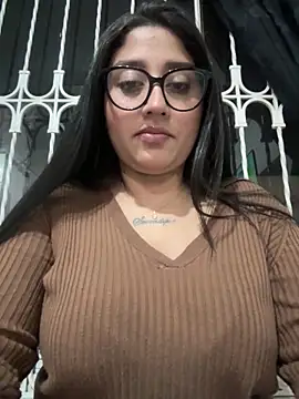 Snapshot of croftsmila chatting on September 23, 11:47 pm croftsmila online show from September 23, 11:47 pm